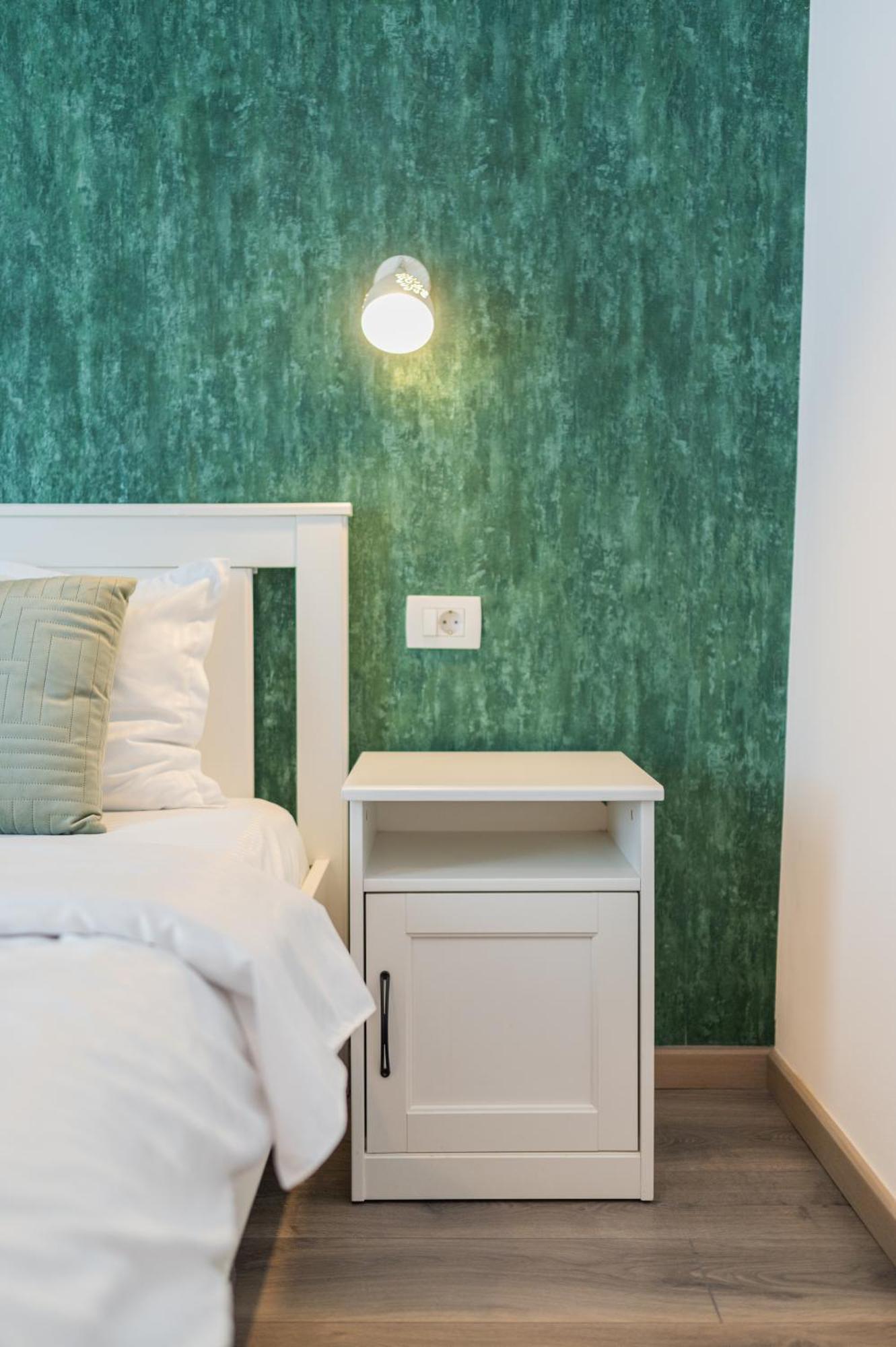 Fun House - Comfortable Stay With Garden And Near Parking บราชอฟ ภายนอก รูปภาพ